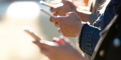 Dangers of storing and sharing passwords in plaintext